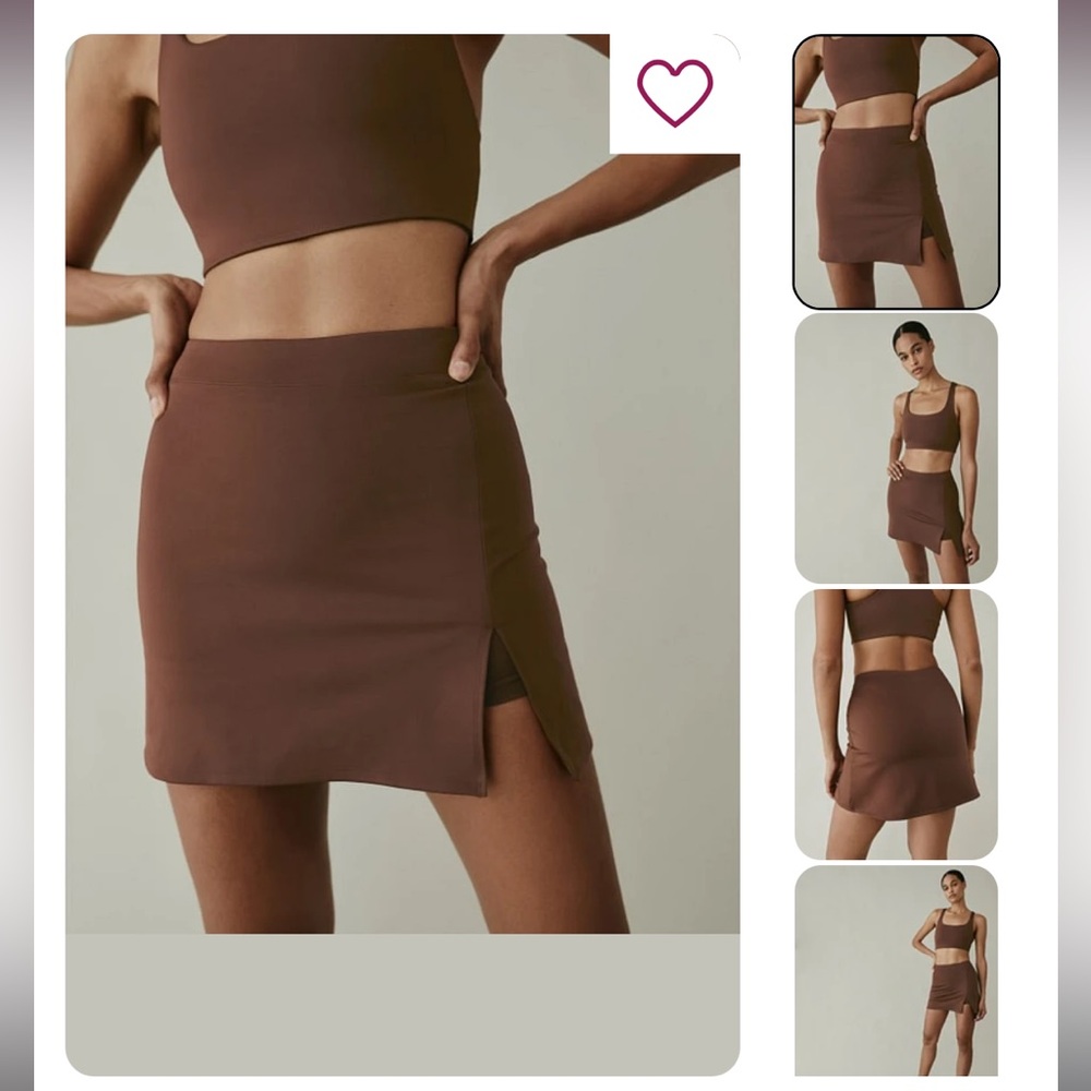 NWT Reformation Nina EcoMove Skirt 🤎